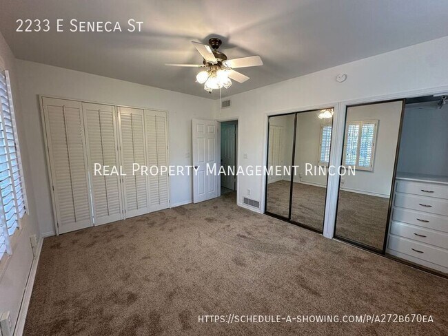 Building Photo - 2233 E Seneca St