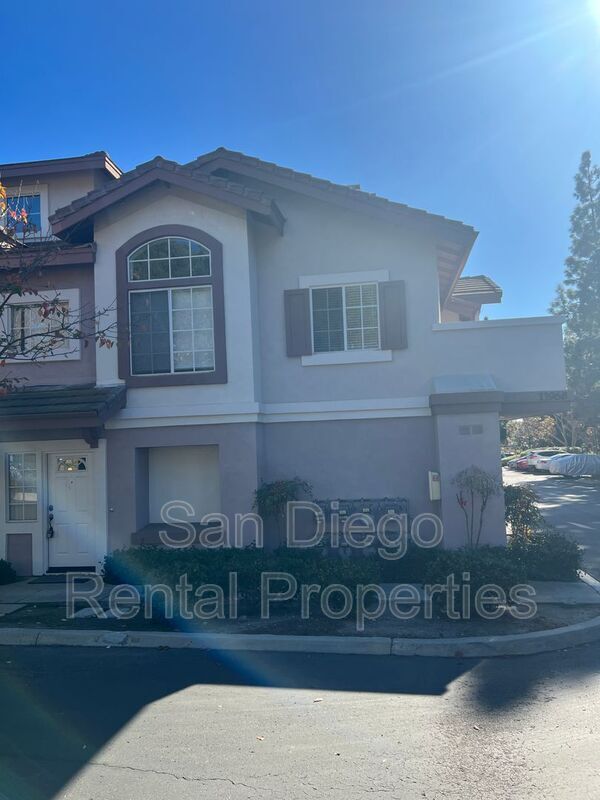 Building Photo - 11968 Tivoli Park Row