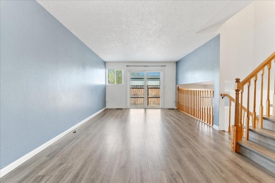 Building Photo - 5771 W 92nd Ave