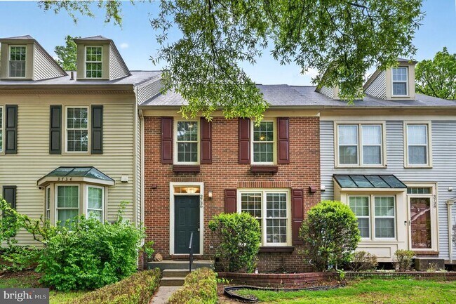 Building Photo - 3736 Angelton Ct