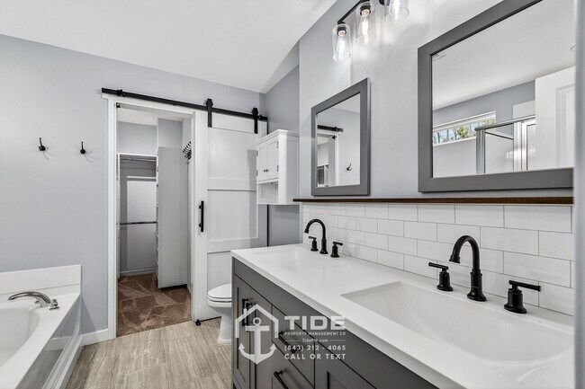 Building Photo - Spacious Living in Moncks Corner