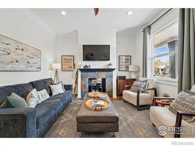 Building Photo - 2955 Columbine St