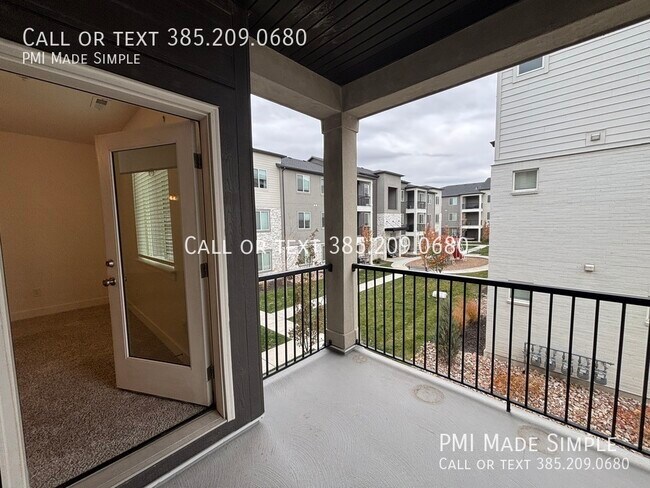 Building Photo - 1985 N 3330 W