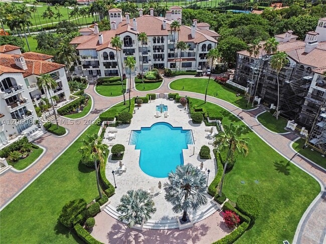 Building Photo - 2124 Fisher Island Dr