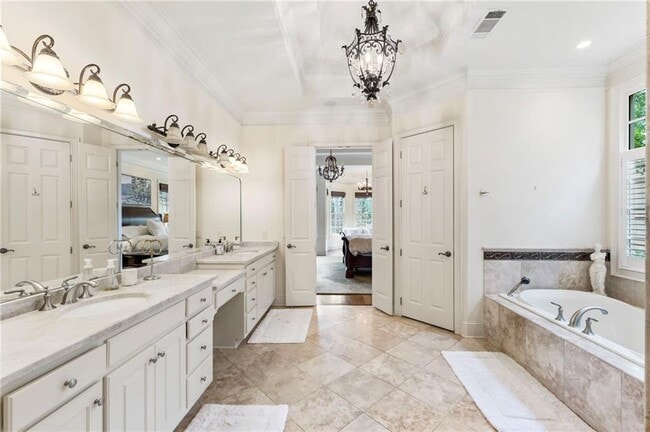 Building Photo - 927 Buckingham Cir NW