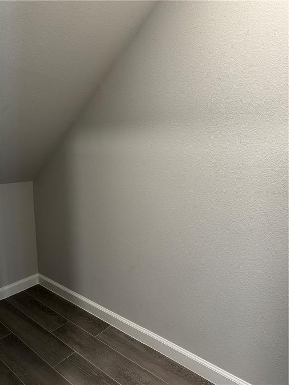 Building Photo - 212 Beautyberry Ln