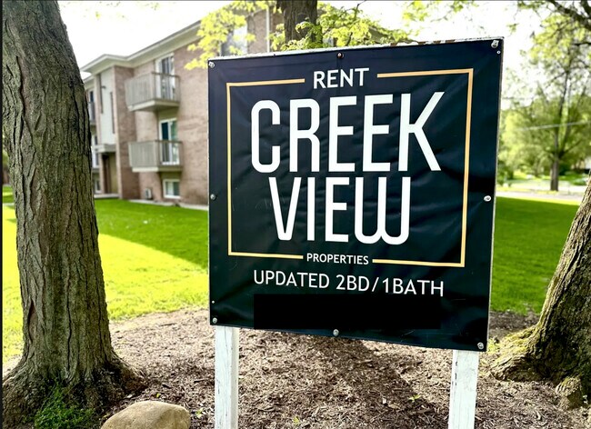 Building Photo - 4860 Creek View Rd