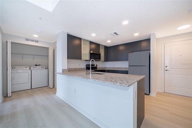 Building Photo - 5579 Millenia Park Blvd