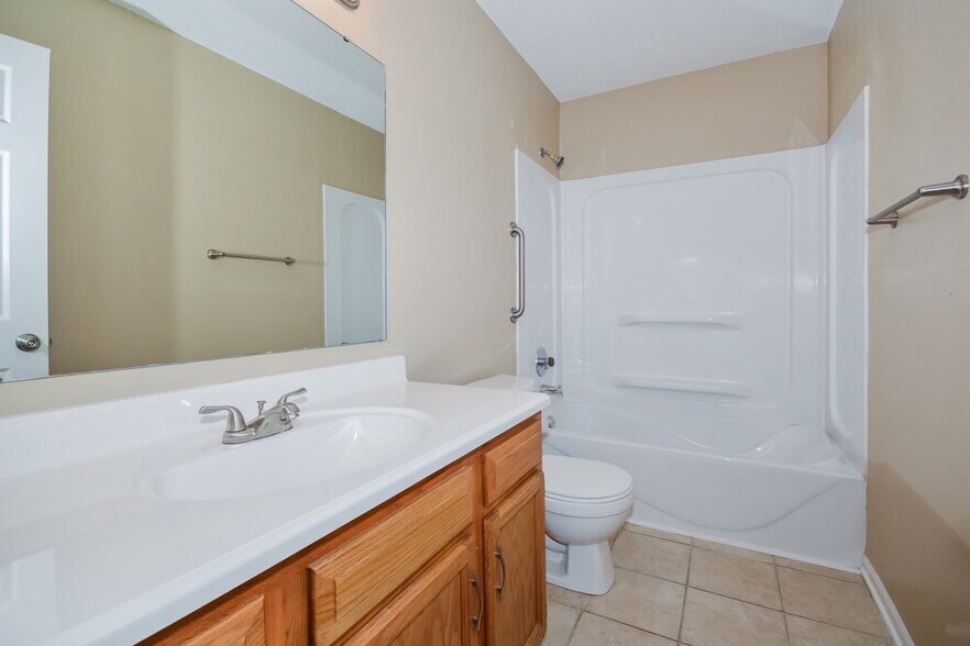 Building Photo - 9012 Lighthorse Dr