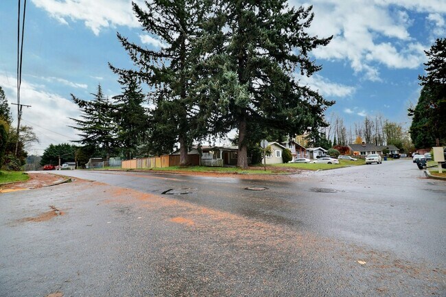 Building Photo - 26804 17th Pl S