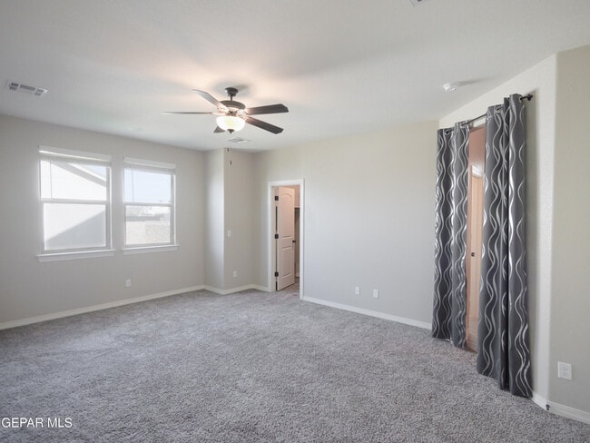 Building Photo - 14655 Pebble Hills Blvd