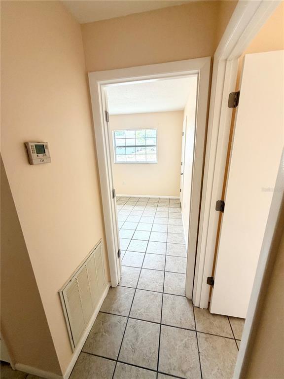 Building Photo - 506 Holt Cir