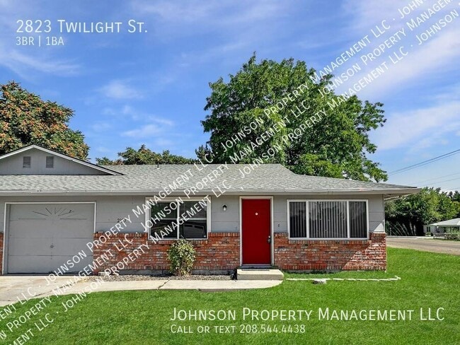 Primary Photo - 2823 Twilight St