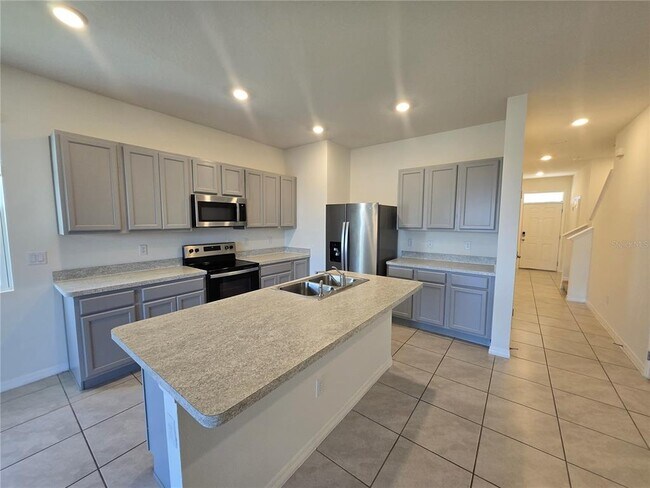 Building Photo - 1097 Blue Jay Dr