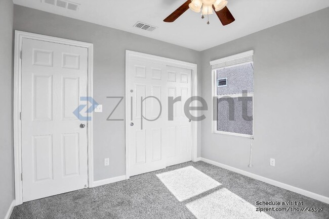 Building Photo - 3384 Amanecer Ave