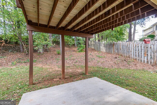 Building Photo - 705 Oxford Crest Ct NW