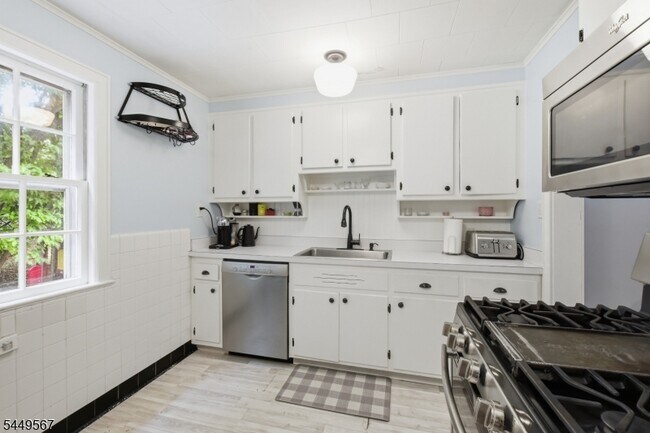 Building Photo - 1 Argyle Rd
