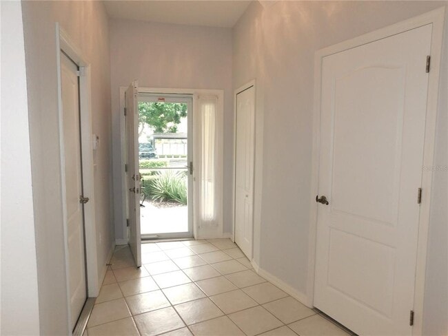 Building Photo - 3438 Primrose Way