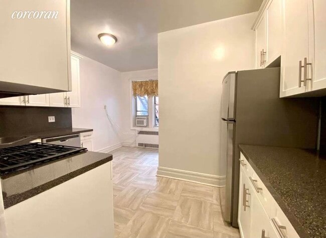 Building Photo - 50 Ocean Pkwy