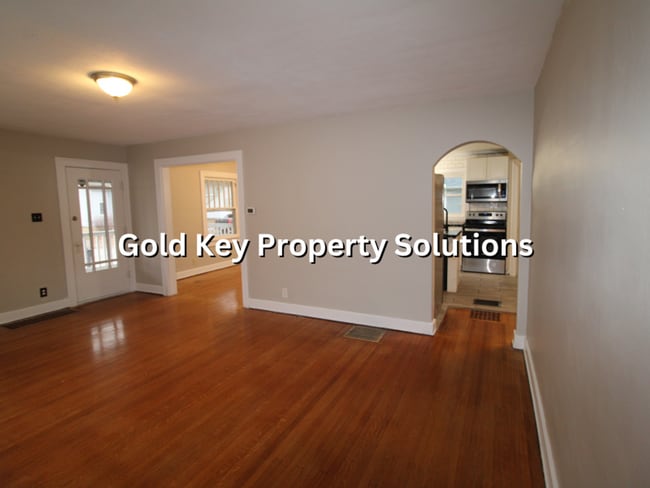 Building Photo - Attractive 2 BR 1 BA House with 2-Car Garage and Covered Porch (NO SECTION 8)