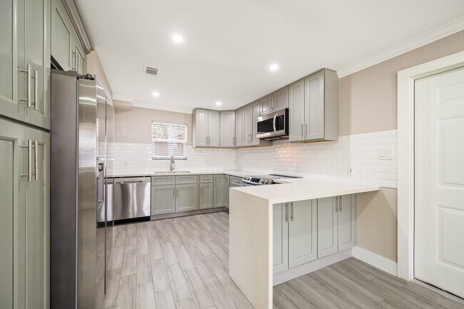 Building Photo - 2222 Peppermill Rd