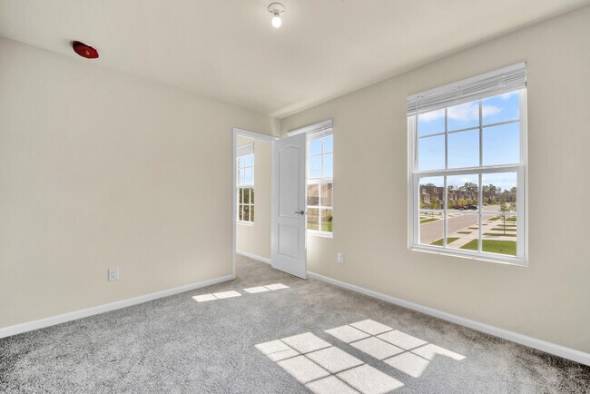 Building Photo - 104 Addison Cir