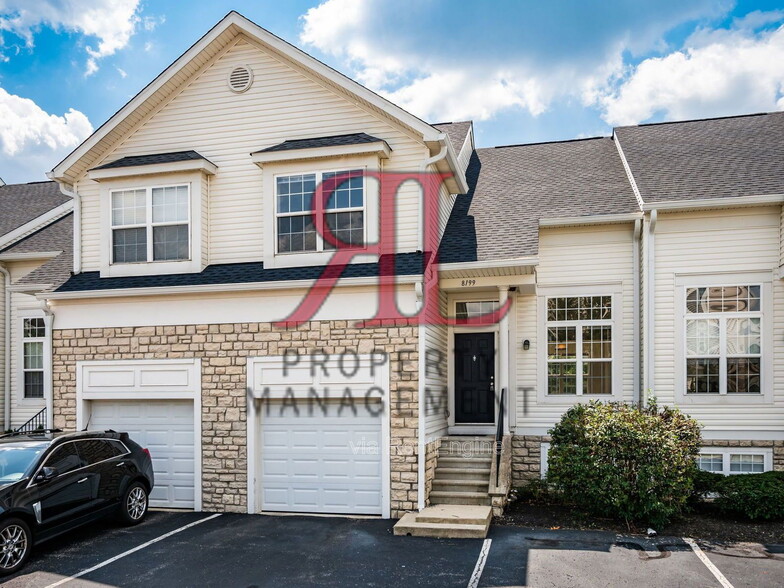 Building Photo - 8199 Deering Oaks Dr