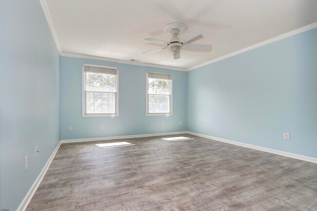 Building Photo - 113 Lighthouse Ln