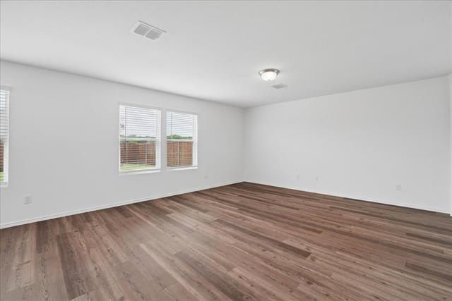 Building Photo - 16000 Isles Dr