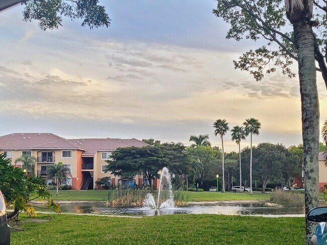 Building Photo - 4197 N Haverhill Rd