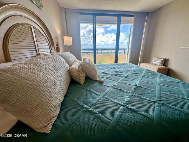 Building Photo - 2900 N Atlantic Ave