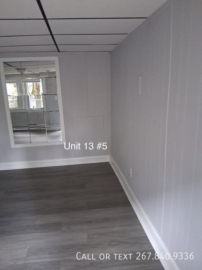 Building Photo - 674-684 Stuyvesant Avenue , 13-15 Christoph Ave-13-3