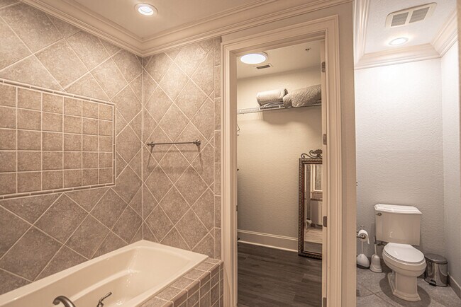 Building Photo - 311 Eagles Way