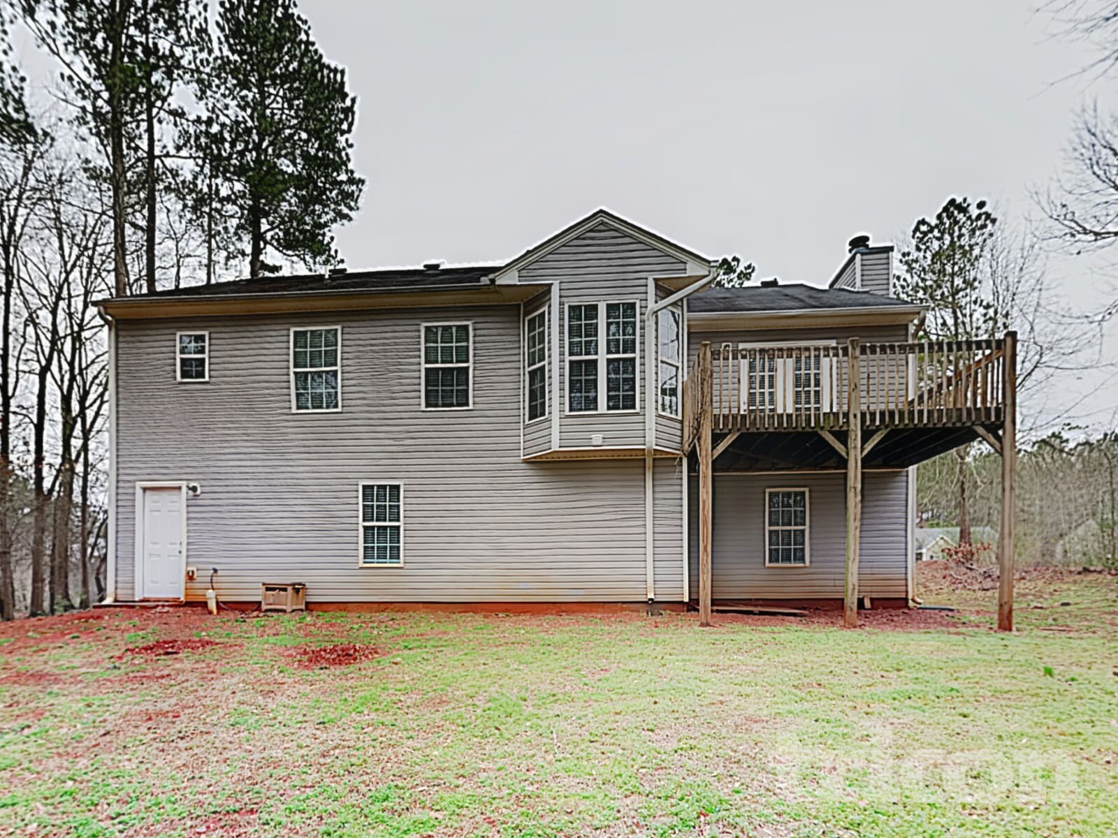 Building Photo - 227 Cheyenne Way