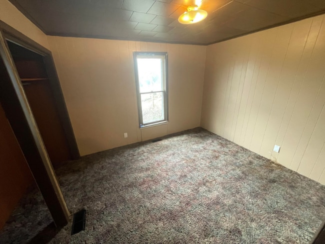 Building Photo - 415 N 9th St