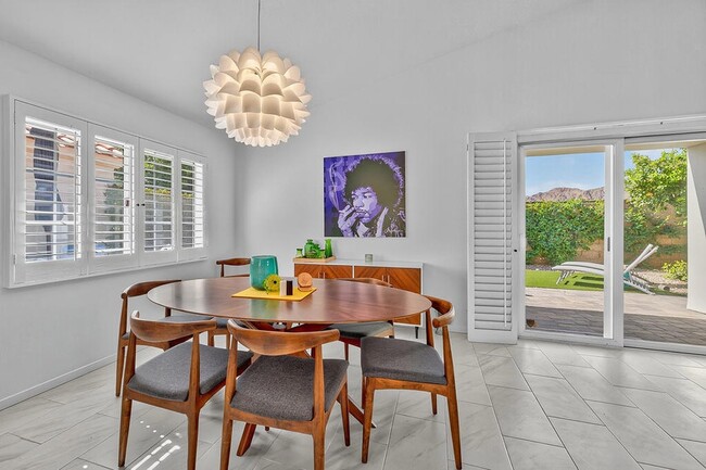 Building Photo - 77707 Cll Las Brisas S
