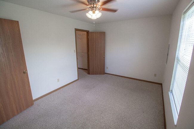 Building Photo - 1506 Typhoon Ct