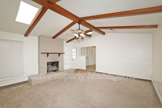 Building Photo - 7902 Gerald Dr