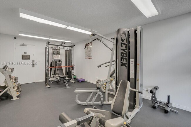 Building Photo - 1361 S Ocean Blvd