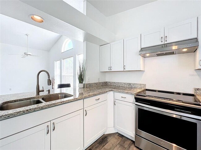 Building Photo - 5716 Delano Ln