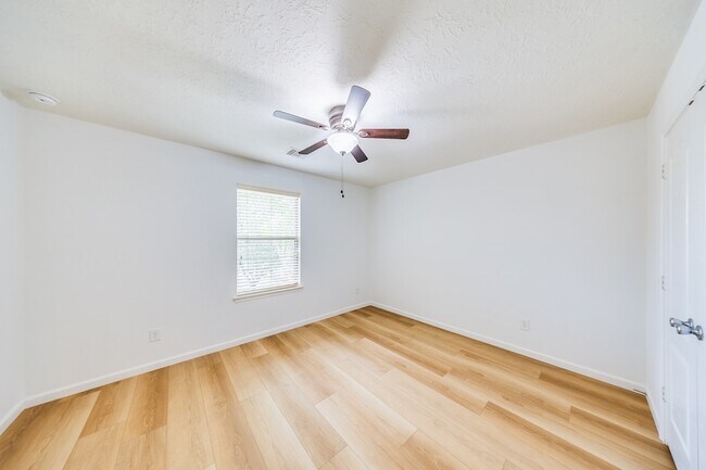 Building Photo - 21415 Sagrantino Ct