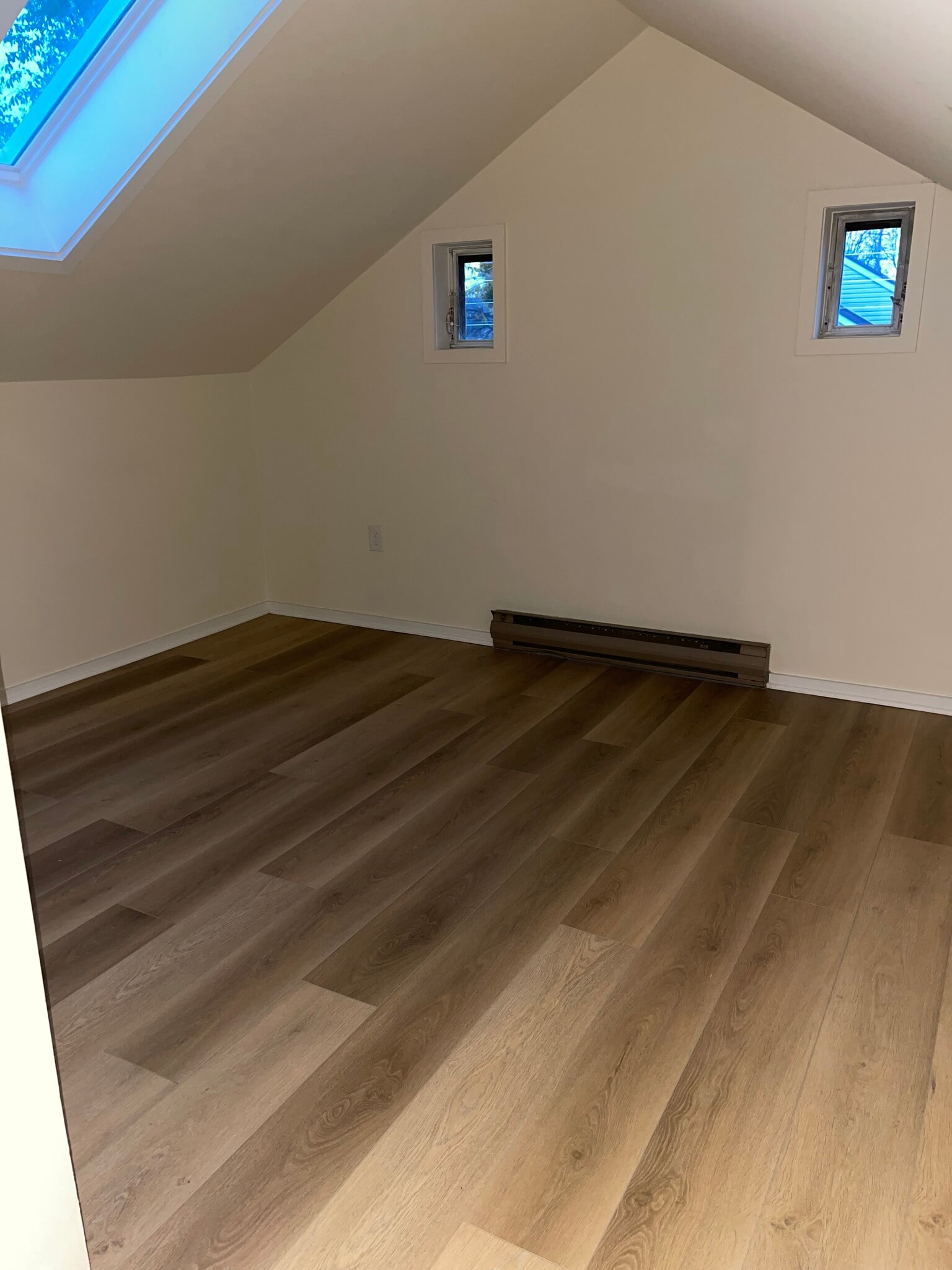 Building Photo - 12 Ashton St