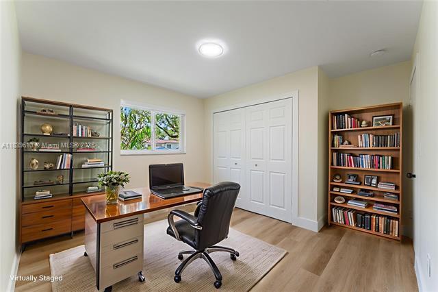 Building Photo - 6731 SW 48th St