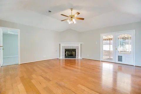 Building Photo - 4553 Southern Oak Ln