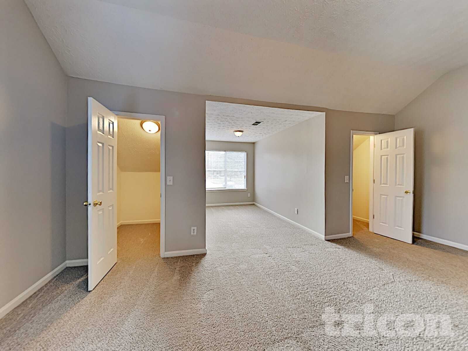 Building Photo - 5632 Briar Knoll Ct