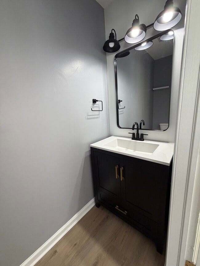 Building Photo - 517 Aidone Dr