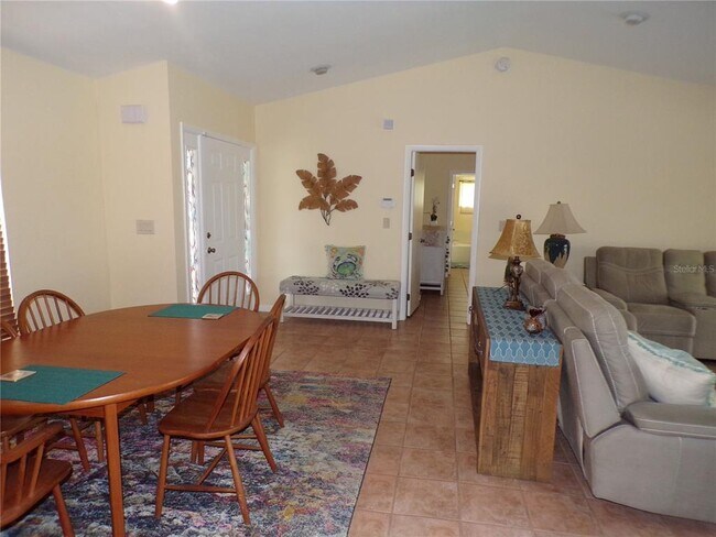 Building Photo - 1412 Grebe Ct