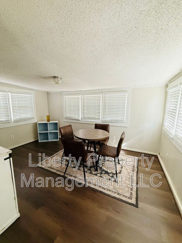 Building Photo - 205 East E Street