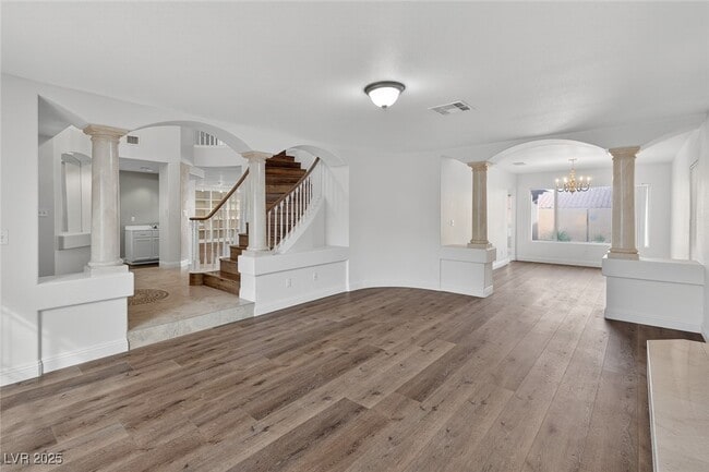 Building Photo - 3708 Dorrington Dr