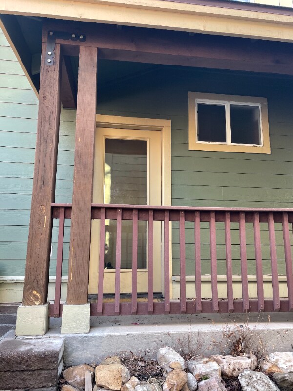 Building Photo - 1291 E Trevor Way